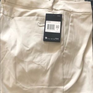 Women’s Nike golf shorts - size 6 with tags